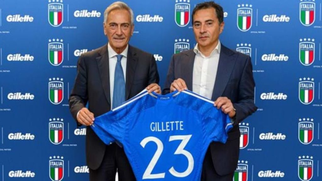 la passione per il calcio non fa distinzioni
