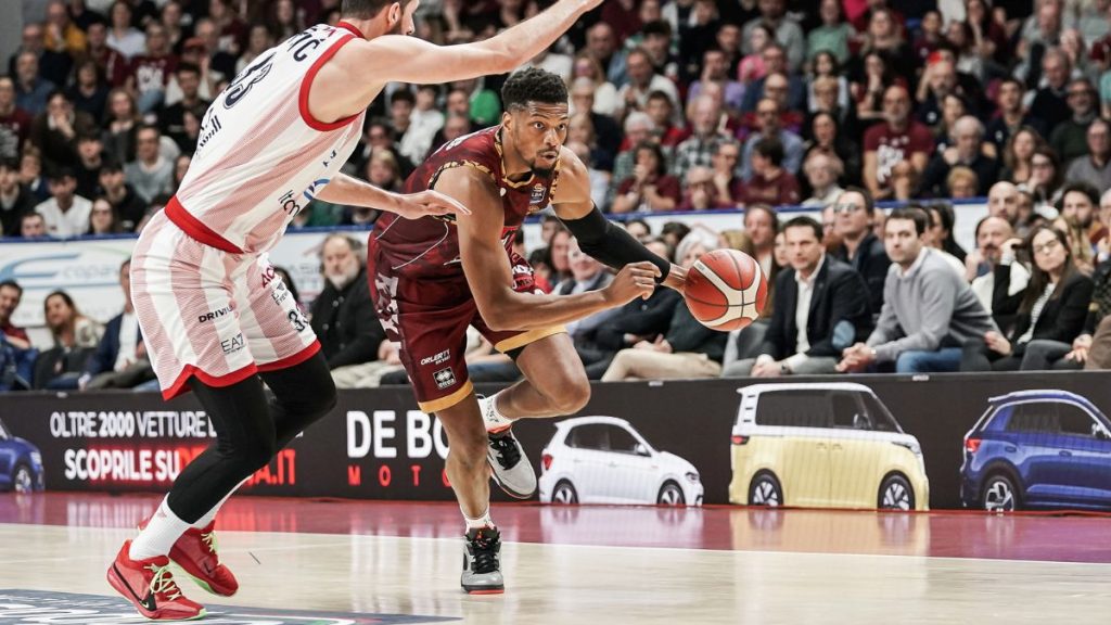 Strepitosa Reyer vince con Milano