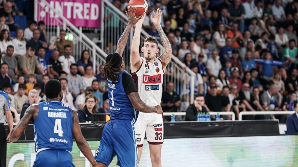 Reyer cade a Brescia