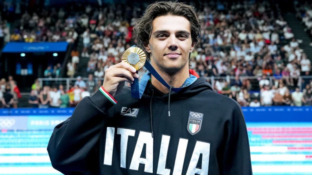 Ceccon d'oro, Macchi argento