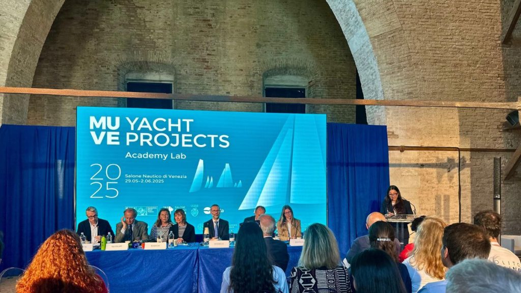 Premiazione Muve Yatch Projetcs