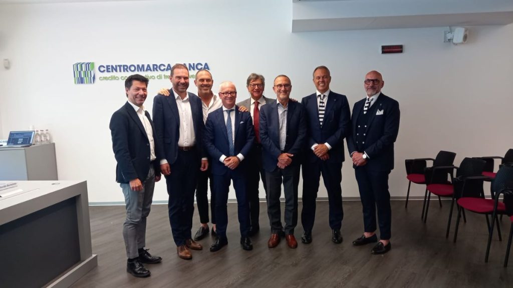 Foto gruppo CentroMarca