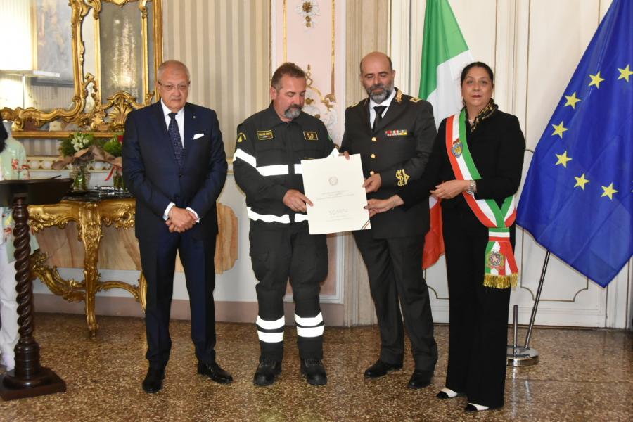 6 veneziani vincono premio rep. italiana
