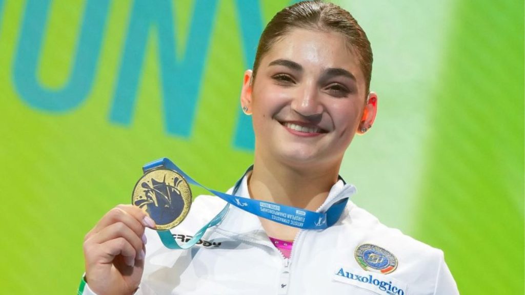 Manila Esposito nella storia