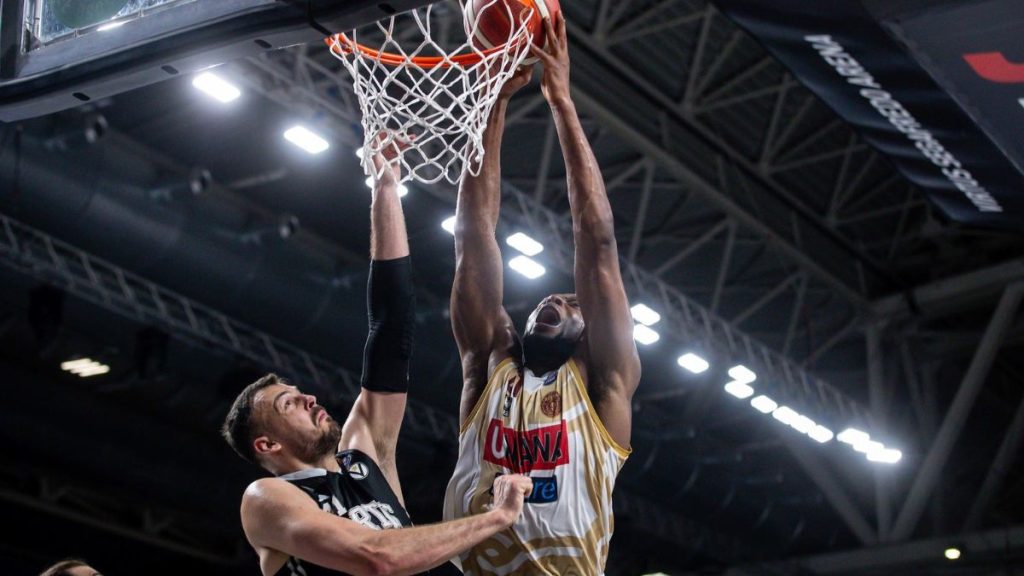 Reyer perde anche Gara 2