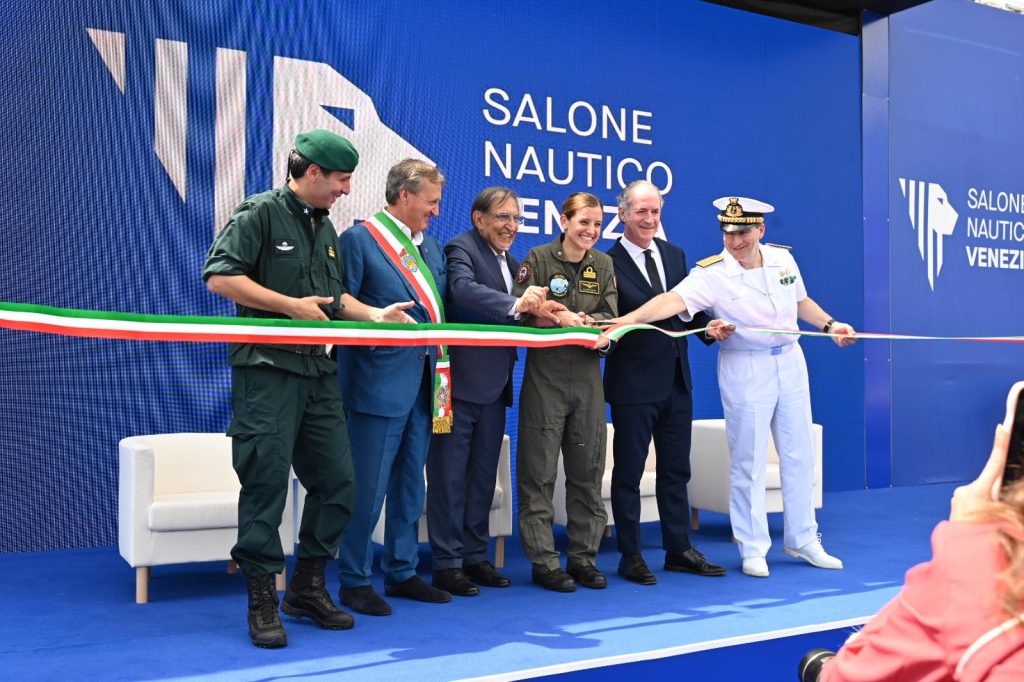 Taglio del nastro