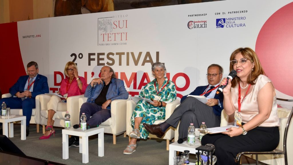 festival umano tutto intero