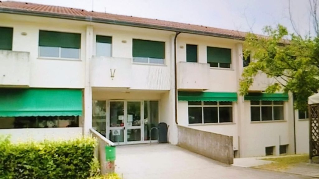 Chiude a sorpresa RSA di Roveredo in Piano