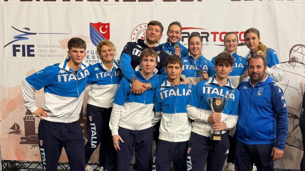 Fioretto Under 20 doppio oro