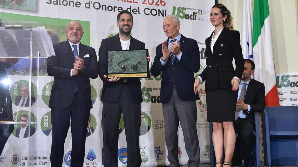 A Fabregas il Premio Bearzot