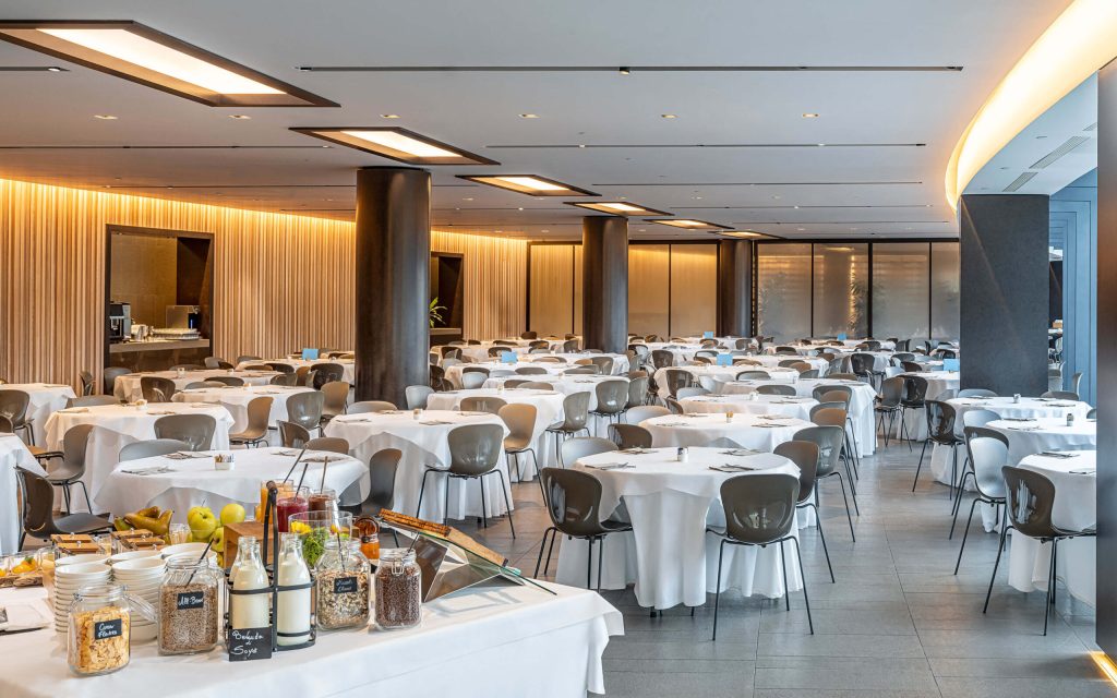 Sala del Ristorante Arco a Mogliano Veneto con design contemporaneo