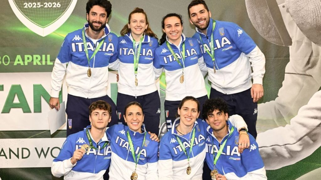 Fioretto azzurro fa en plein